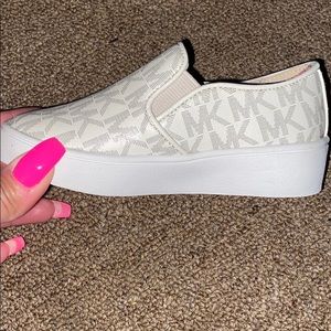 Never wore MK kid shoes